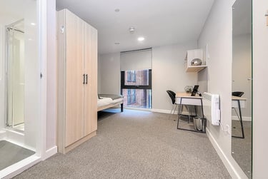 1 bed flat, West Street, Devonshire Green, Sheffield, S14FD - Image 3